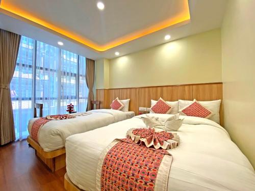 hotel lumbini airport