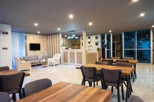 konyaalti suite hotel