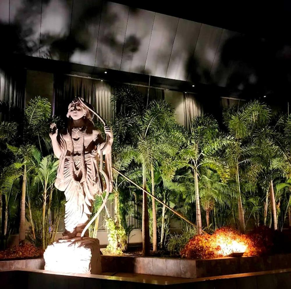 the democracy hotel and resort