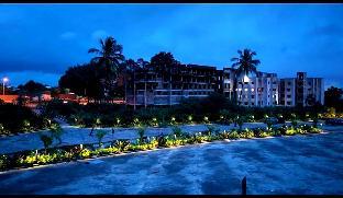 the democracy hotel and resort