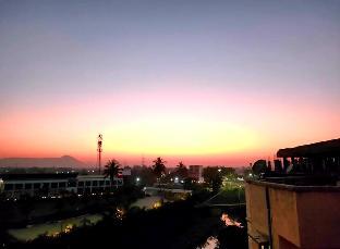 the democracy hotel and resort