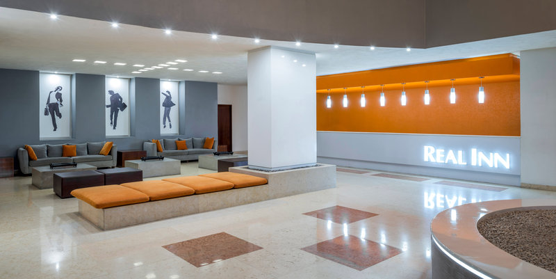 real inn guadalajara expo