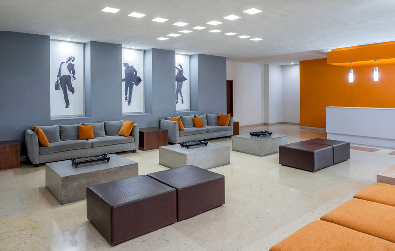 real inn guadalajara expo