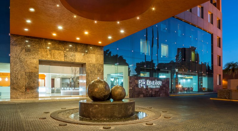 real inn guadalajara expo