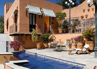 Quinta Las Acacias,De La Presa>>Guanajuato,3.5 star