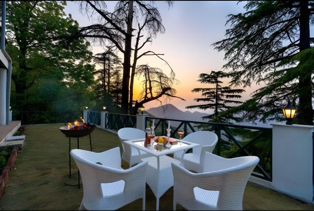 hotel the pine villa mussoorie