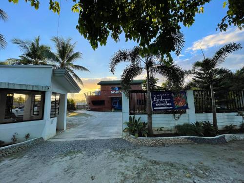 noahs ark hotel powered by cocotel