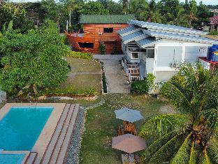 noahs ark hotel powered by cocotel