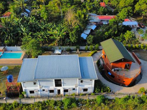 noahs ark hotel powered by cocotel