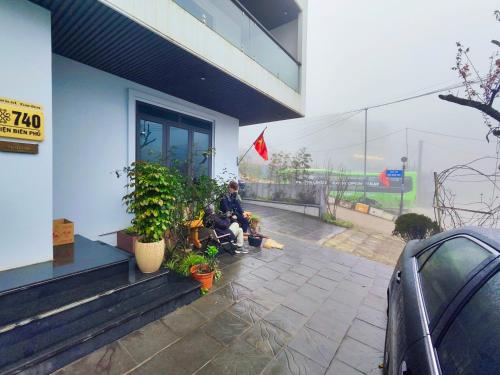 apricot garden hotel