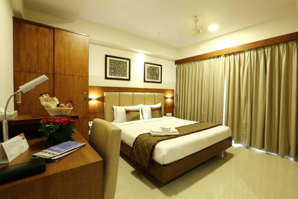 the altruist business hotel andheri