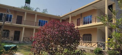 bardia jungle cottage