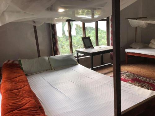 bardia jungle cottage