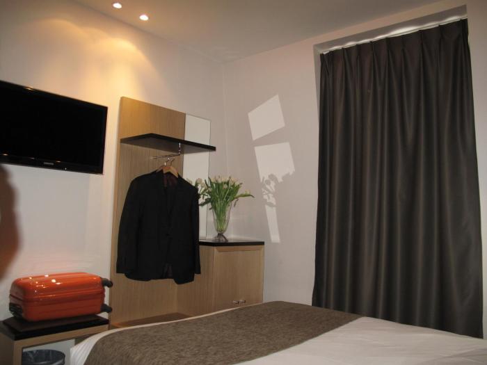 source hotel
