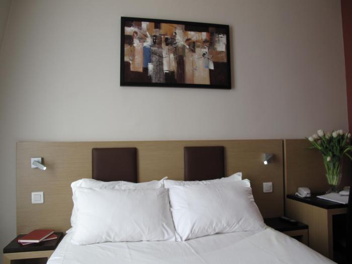 source hotel