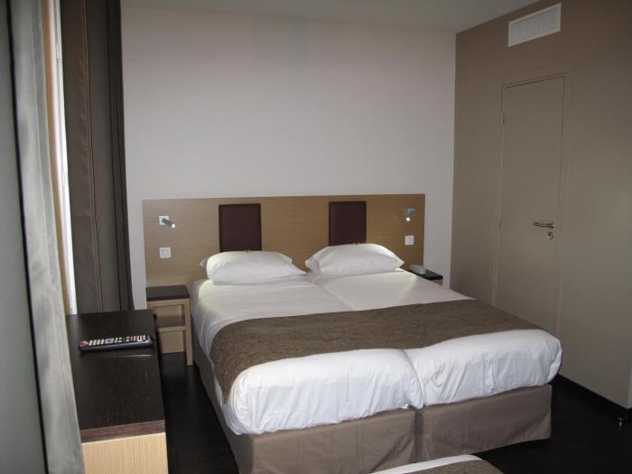 source hotel