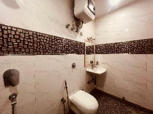 hotel lagoona and banquet hall