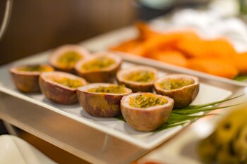 king grand boutique hotel