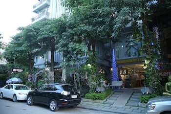 king grand boutique hotel