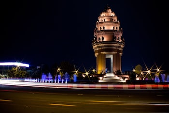 king grand boutique hotel
