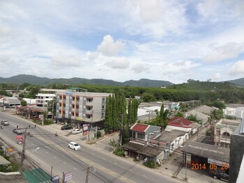 lemonade phuket