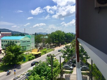lemonade phuket