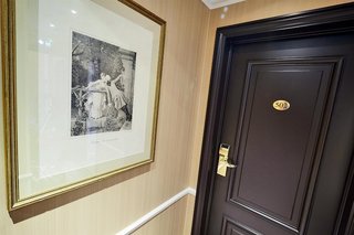 Golden Tulip Hotel Washington Opera,Île-De-France>>Paris,4 star