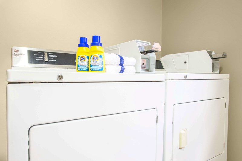 super 8 by wyndham grants