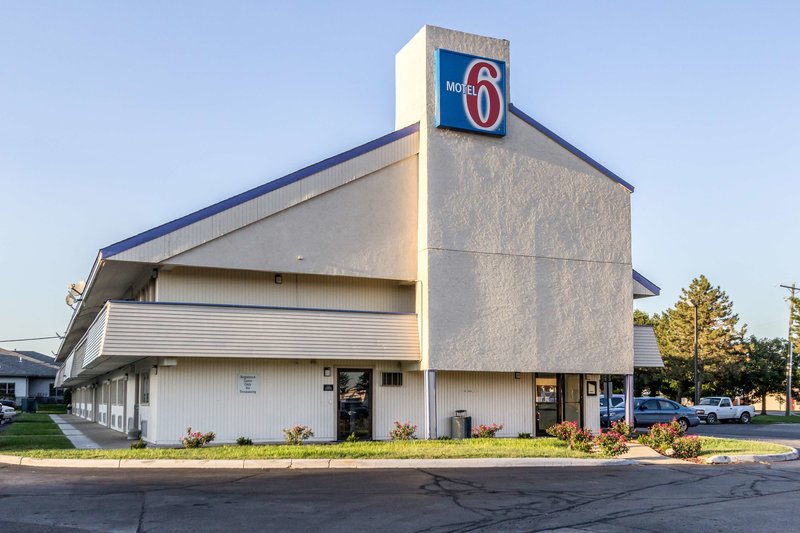 motel 6 grove city oh