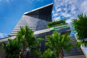 Holiday Inn Bangkok Sukhumvit By Ihg,Khlong Toei>>Bangkok,4 star