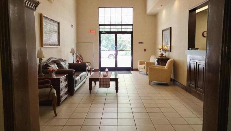 magnuson hotel west liberty