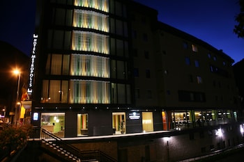 hotel metropolis