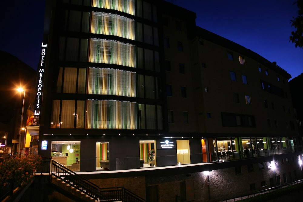 hotel metropolis