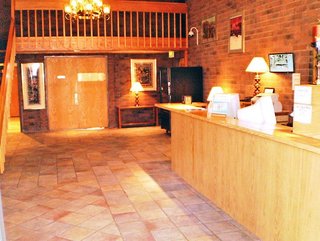 evanston inn at exit 6