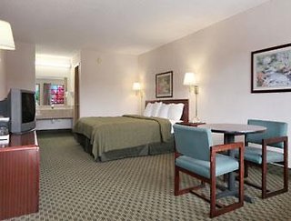 Days Inn By Wyndham Fayetteville,Washington>>Bentonville - Fayetteville,3 star