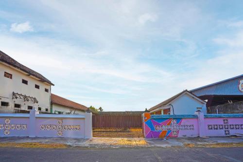 spot on 92669 guesthouse prima syariahneargpdi anugerah