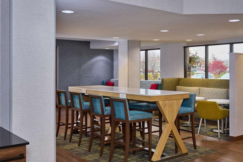 hampton inn anchorage
