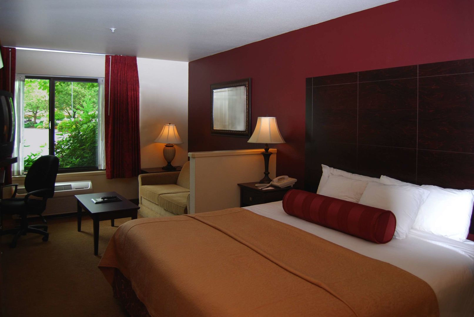 oxford suites portland jantzen beach