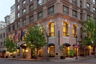 dossier hotel