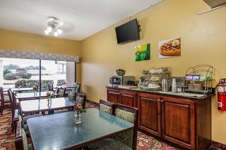 Quality Inn Tifton,Georgia>>Atlanta,3 star