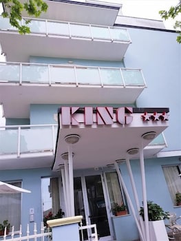 king hotel