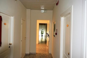 king hotel