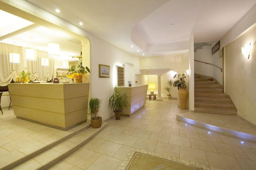 King Hotel,Emilia-Romagna>>Cesenatico,3 star