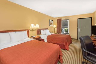 howard johnson by wyndham chattanooga lookout mountain i 24