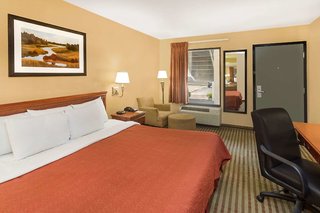 howard johnson by wyndham chattanooga lookout mountain i 24
