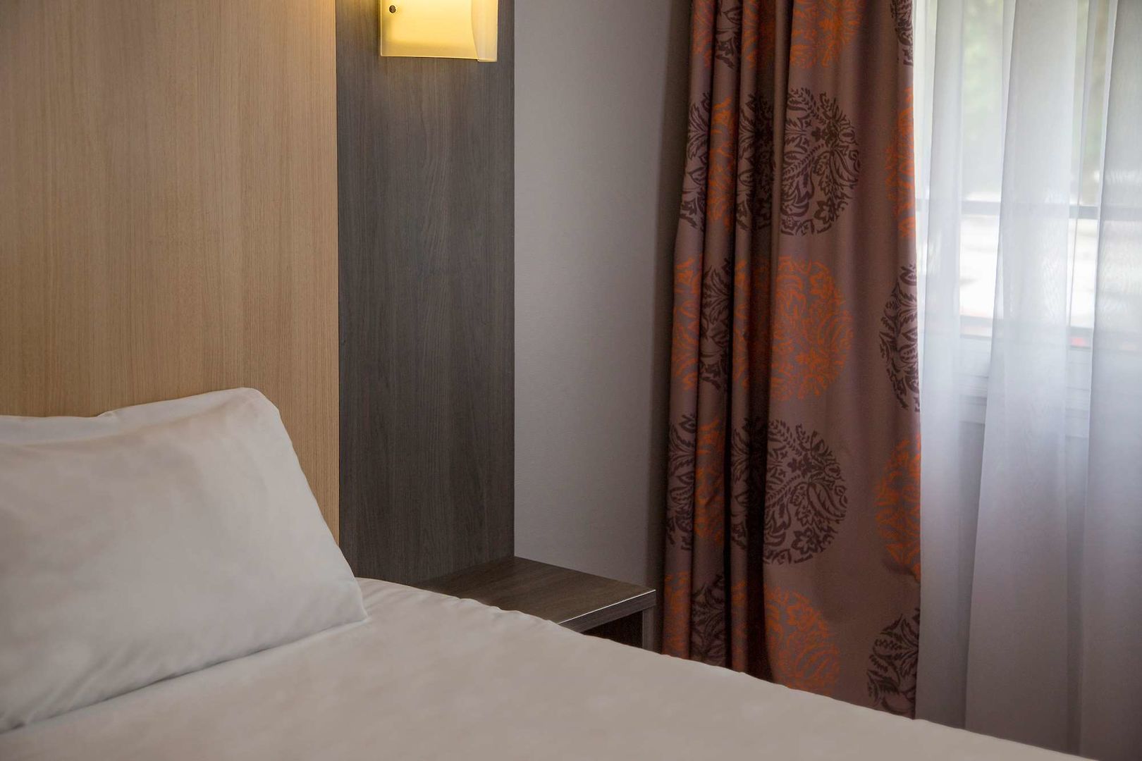 brit hotel chinon le lion dor