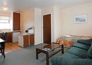 Econo Lodge Canterbury Court,Christchurch>>Addington,3 star