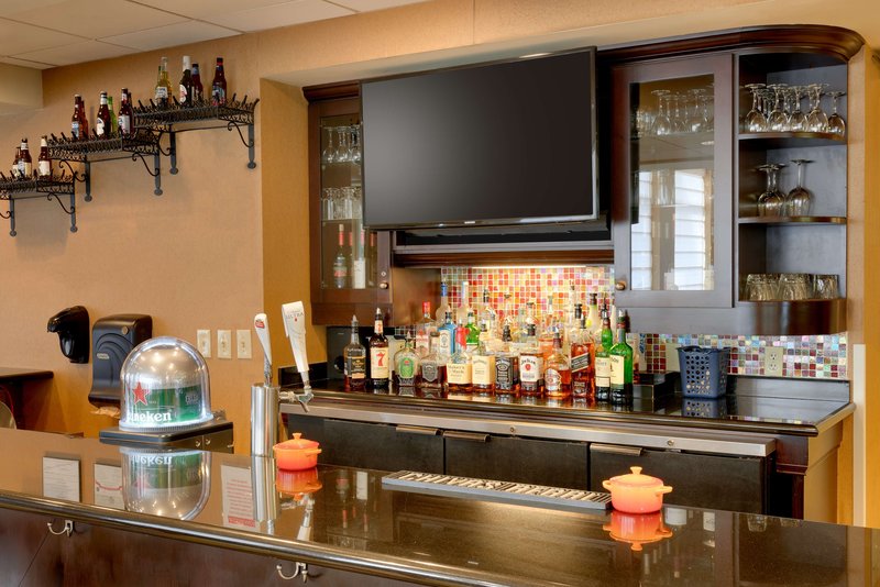 hilton garden inn clarksville