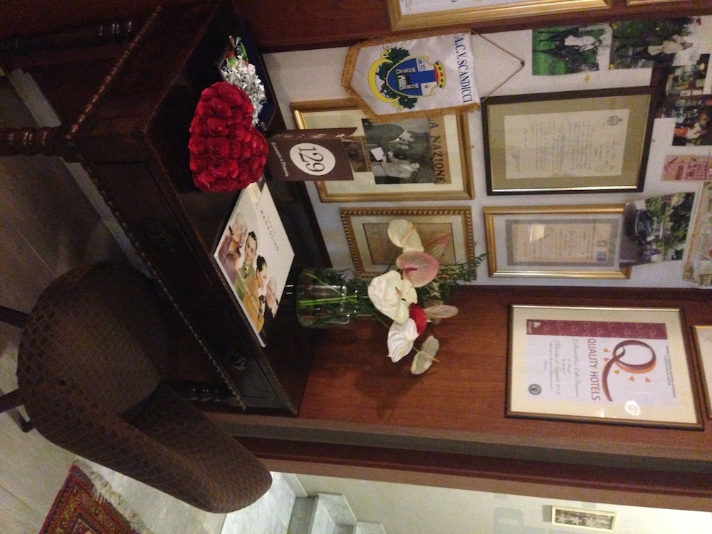 hotel piero della francesca