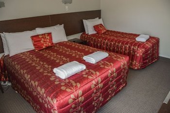 ashford motor lodge